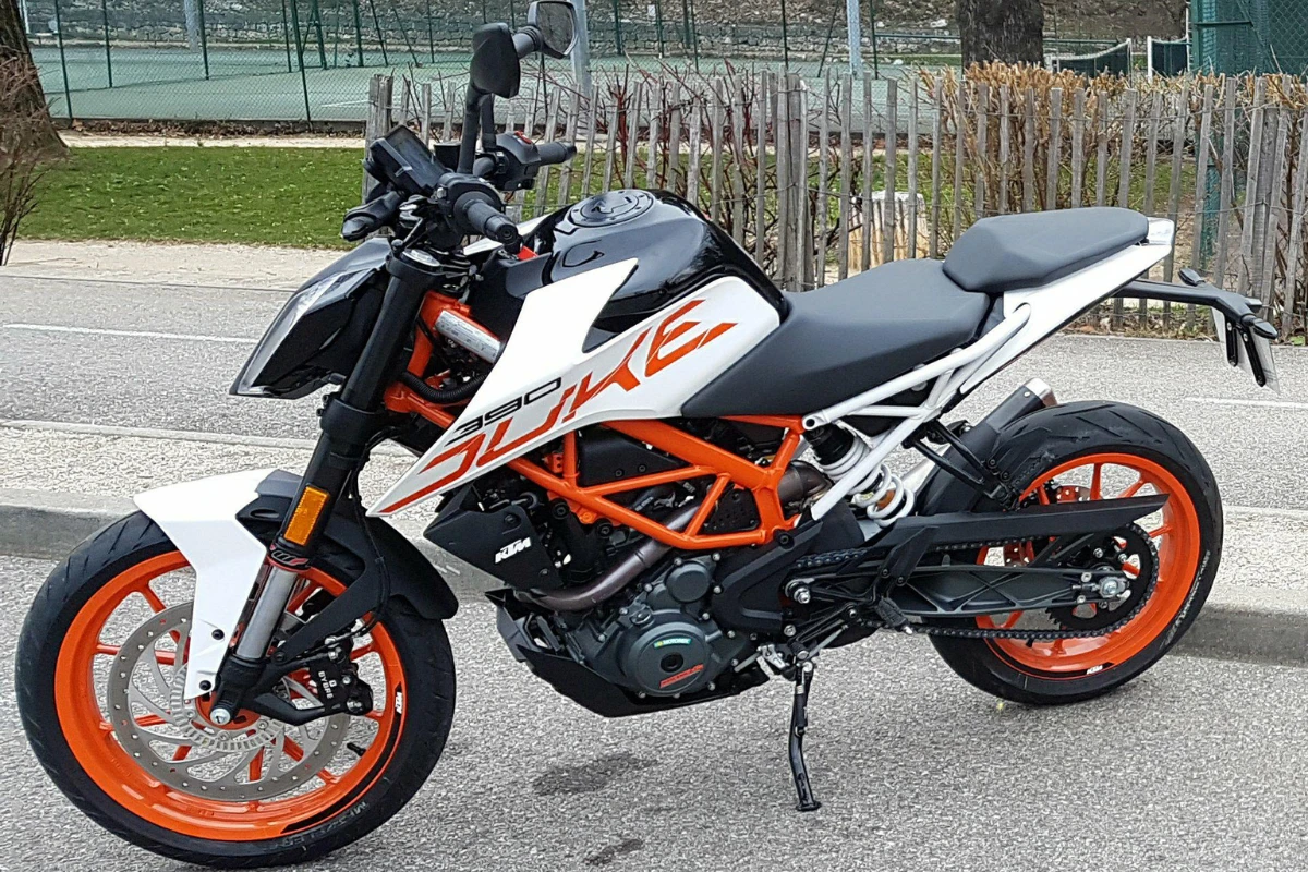 KTM Duke 390 Bike